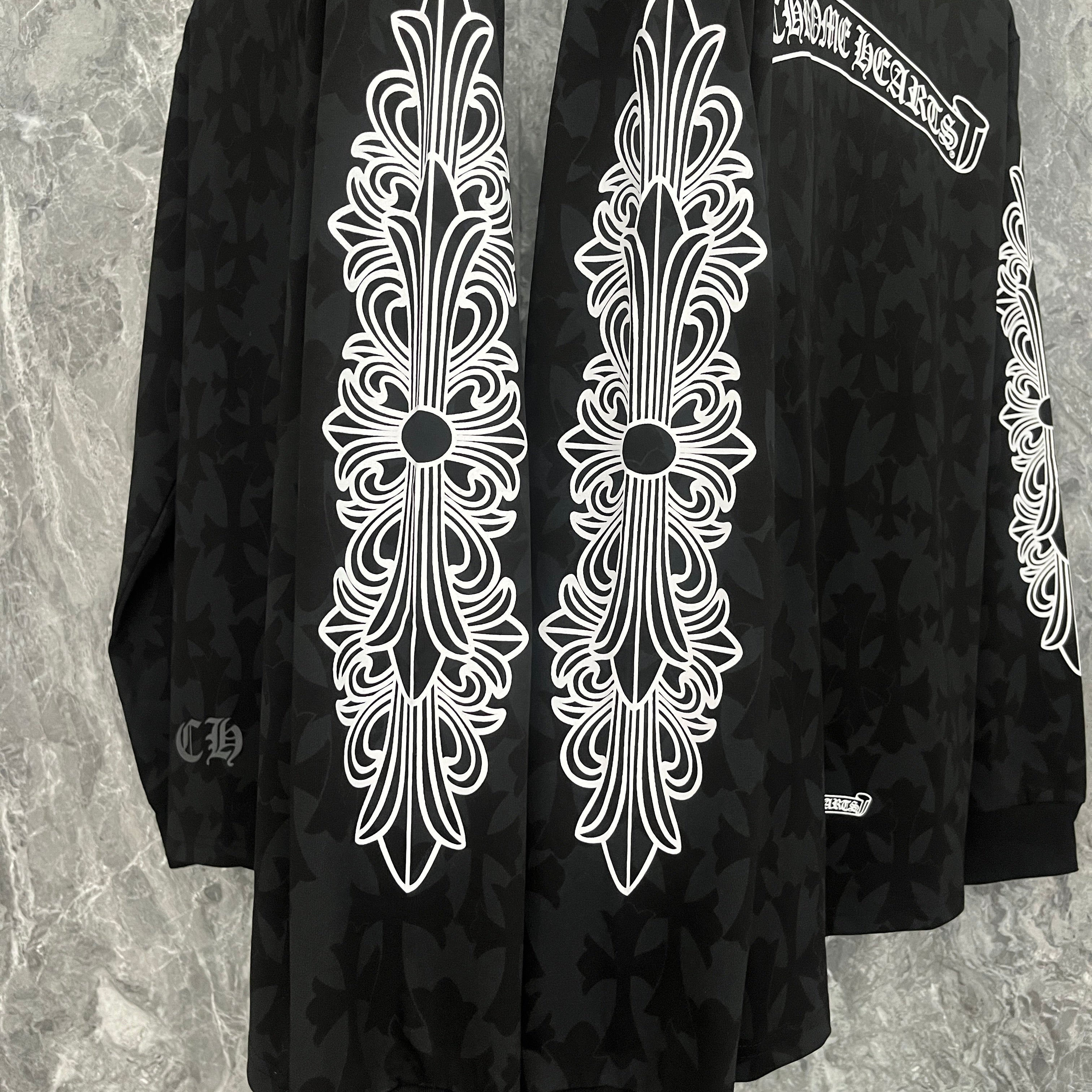 Chrome Hearts Men's Long-Sleeve T-shirt Sweatshirt K9019