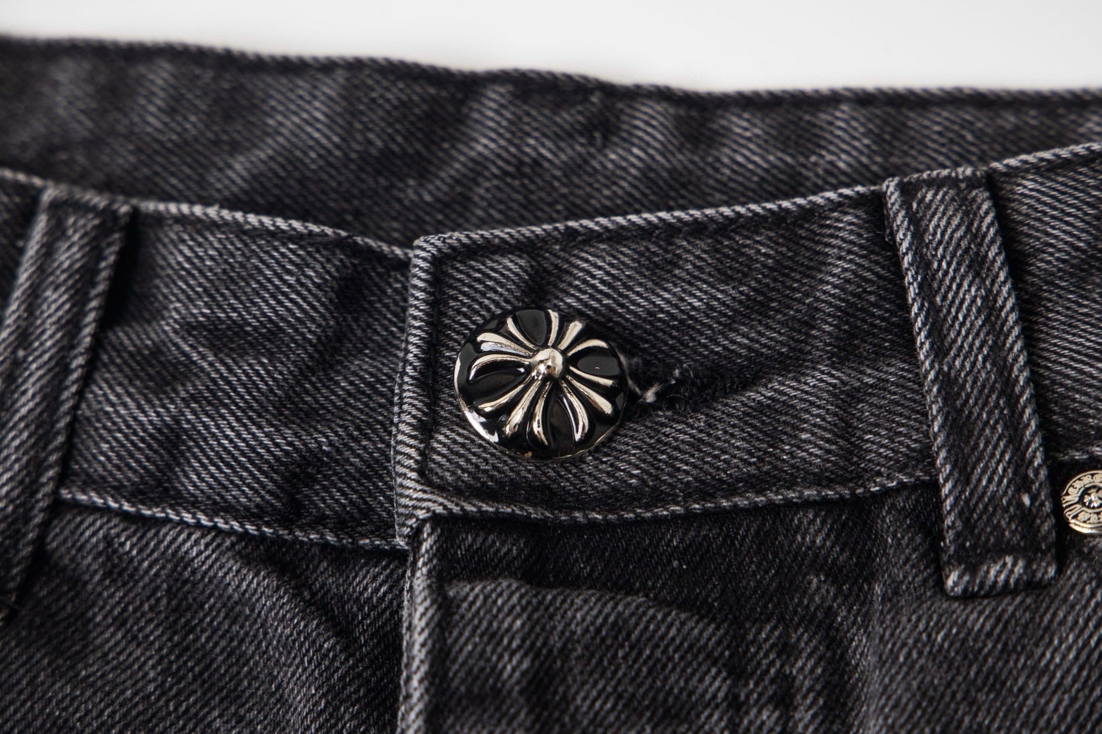 Chrome Hearts NEW Pants 826
