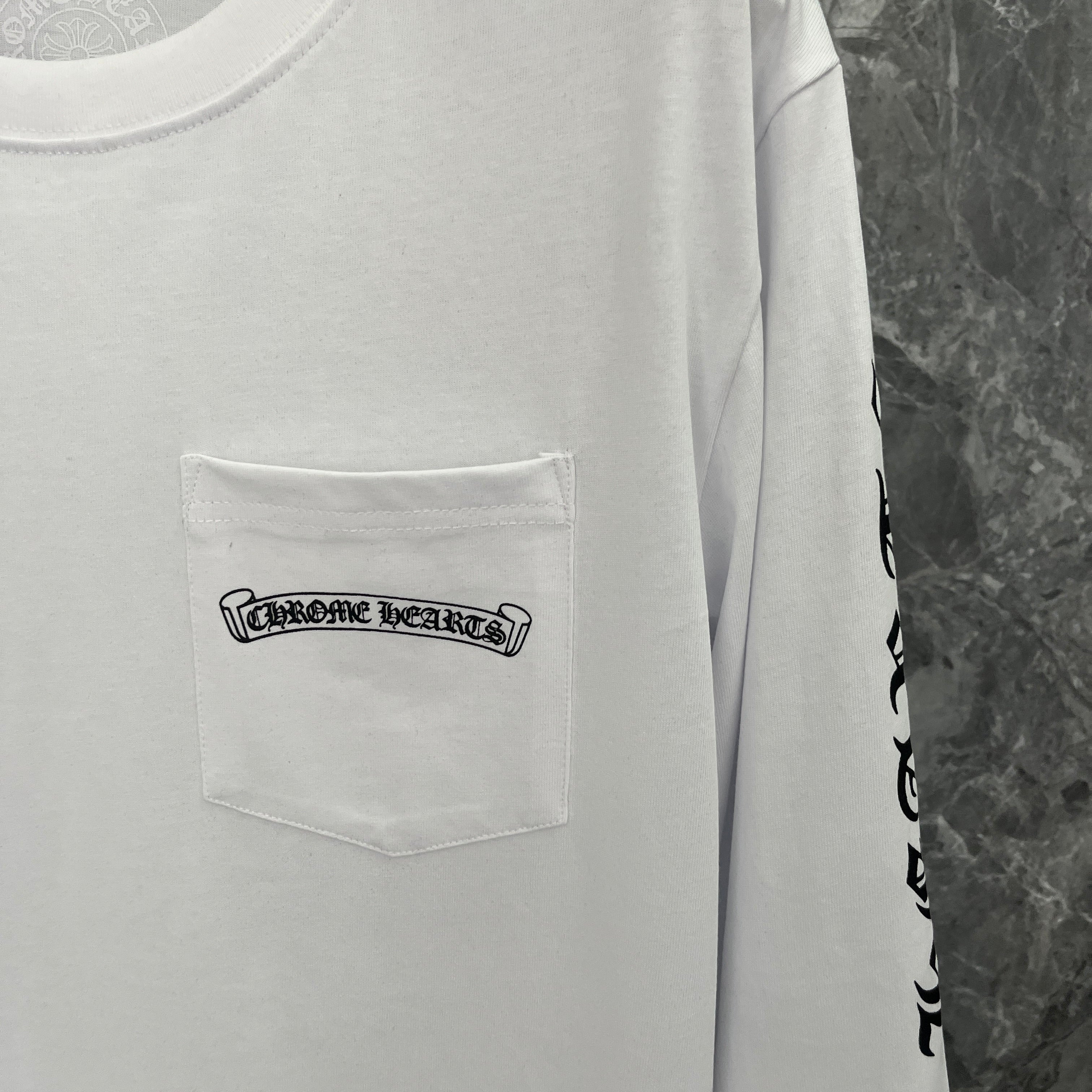 Chrome Hearts Men's Long-Sleeve T-shirt Sweatshirt K8021